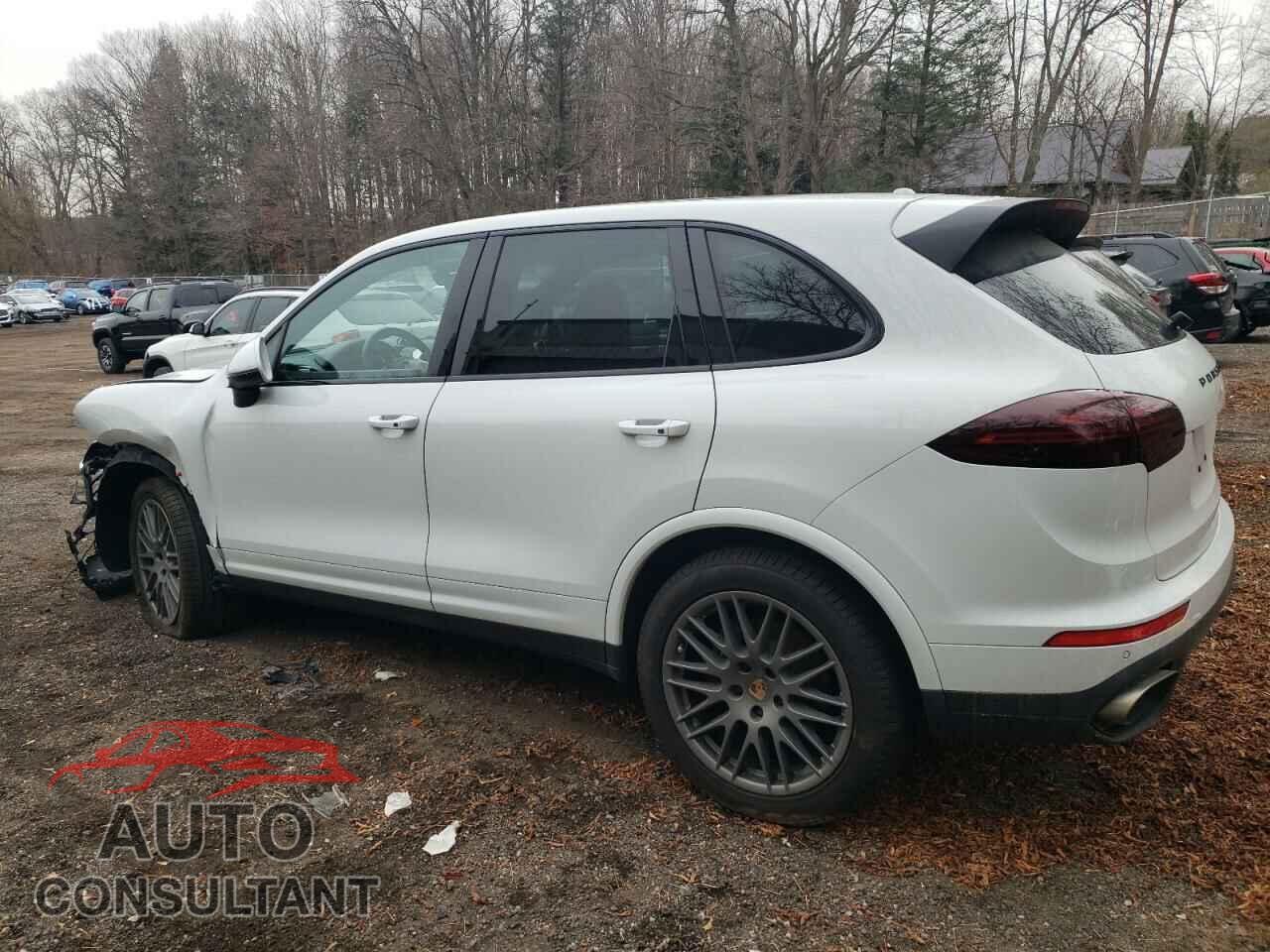 PORSCHE CAYENNE 2017 - WP1AA2A27HKA91005