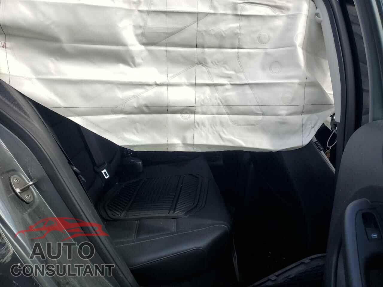 VOLKSWAGEN JETTA 2017 - 3VWDB7AJ2HM263317