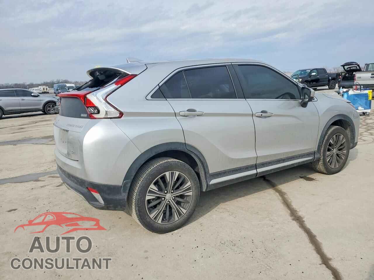 MITSUBISHI ECLIPSE 2018 - JA4AT5AA0JZ043664