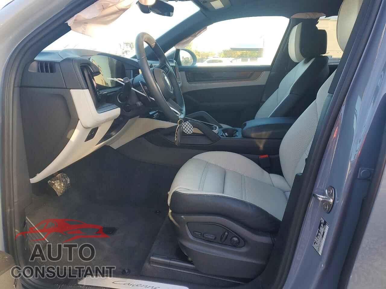 PORSCHE CAYENNE 2025 - WP1AA2AY6SDA06011