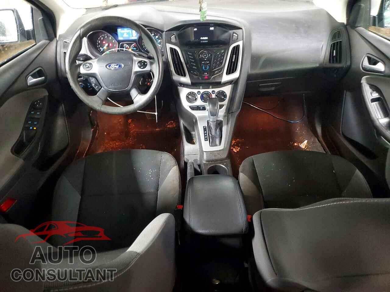 FORD FOCUS 2014 - 1FADP3F29EL411139