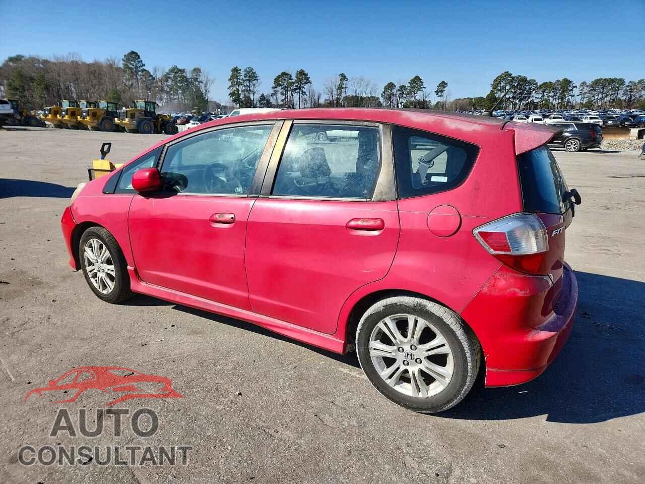 HONDA FIT 2009 - JHMGE87499S048443