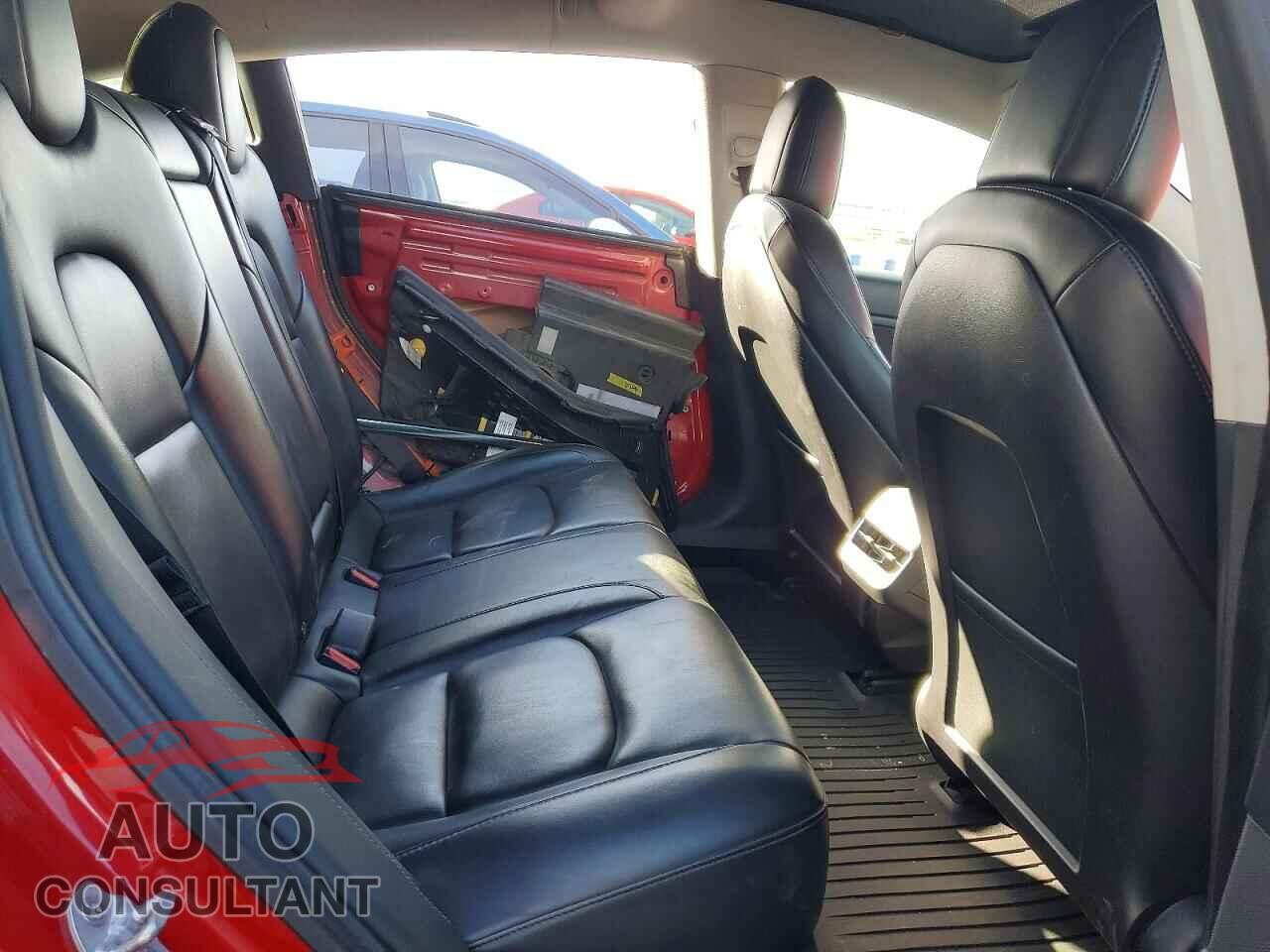 TESLA MODEL 3 2020 - 5YJ3E1EA9LF703592