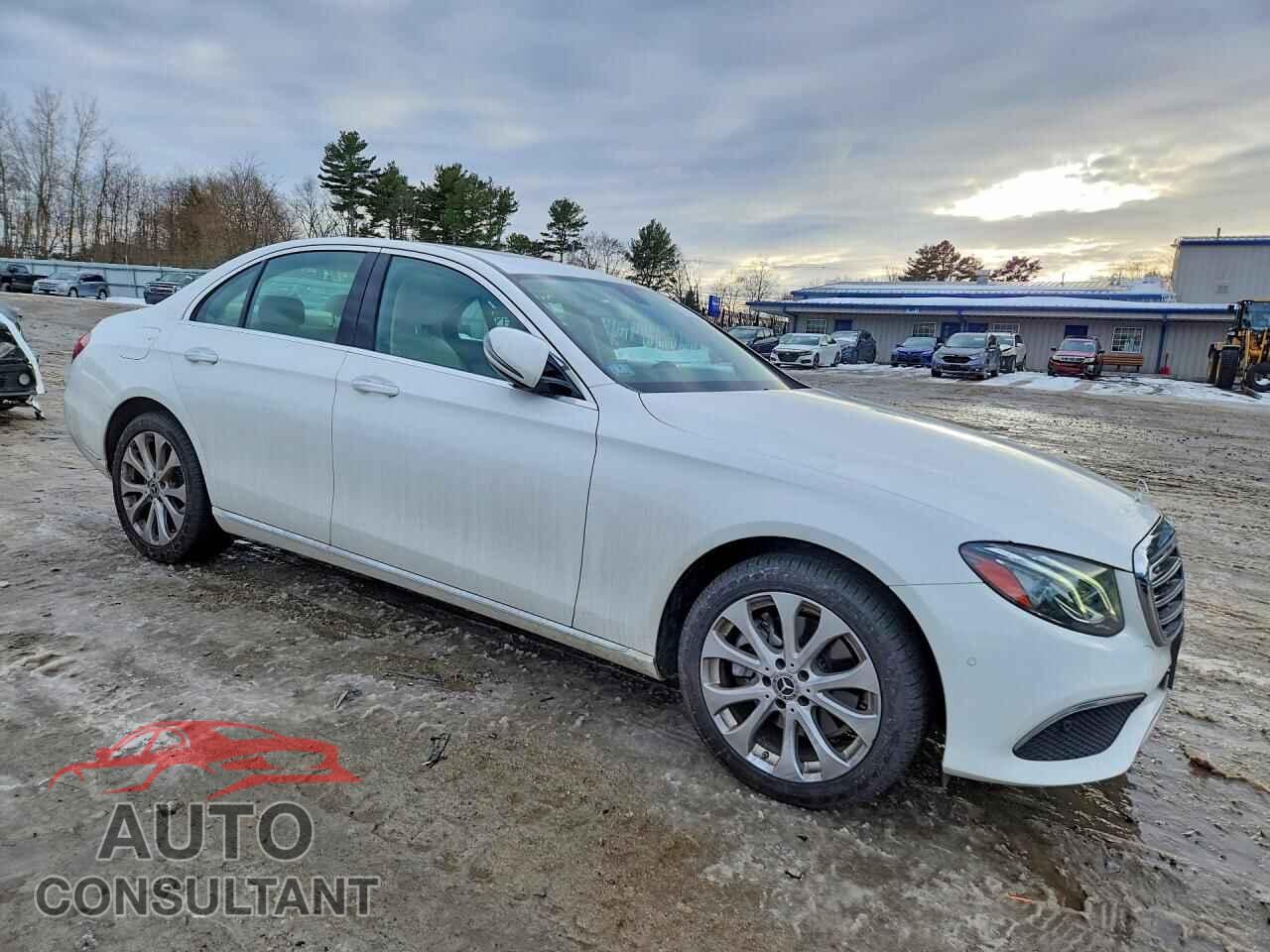 MERCEDES-BENZ E-CLASS 2018 - WDDZF4KB7JA413983