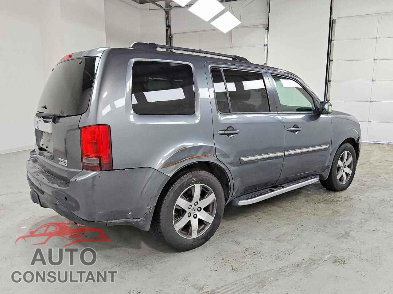 HONDA PILOT 2013 - 5FNYF4H95DB012891