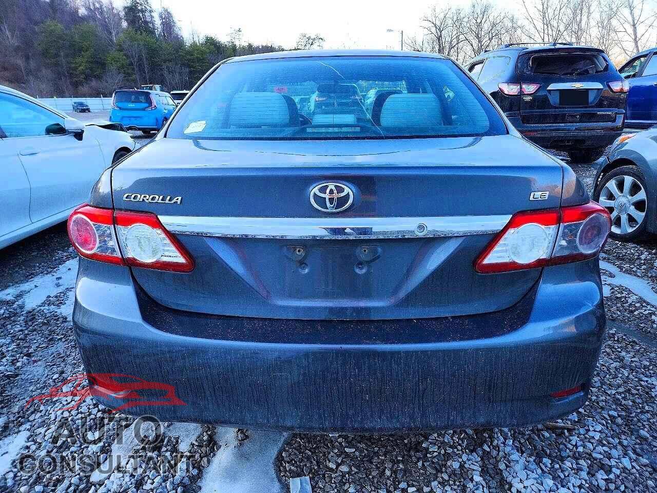 TOYOTA COROLLA 2013 - 5YFBU4EEXDP130047