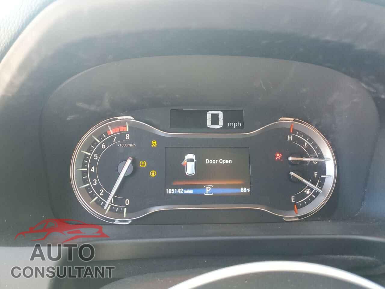 HONDA PILOT 2018 - 5FNYF5H54JB031205