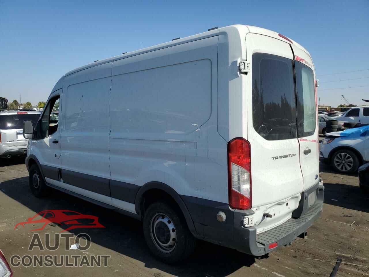 FORD TRANSIT 2017 - 1FTYR2CM5HKA45339