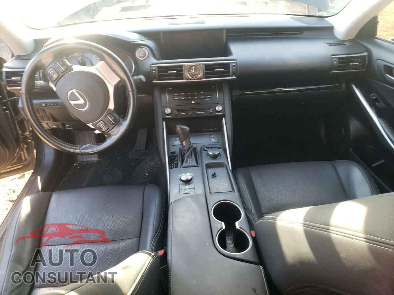 LEXUS IS 2017 - JTHCM1D23H5020601