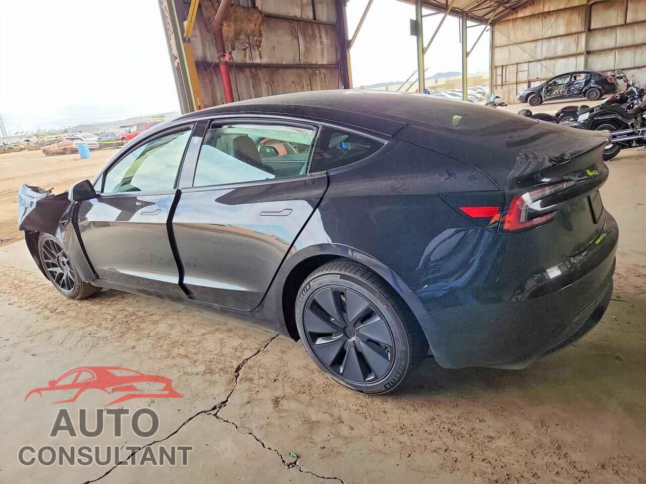 TESLA MODEL 3 2025 - 5YJ3E1EB0SF078667