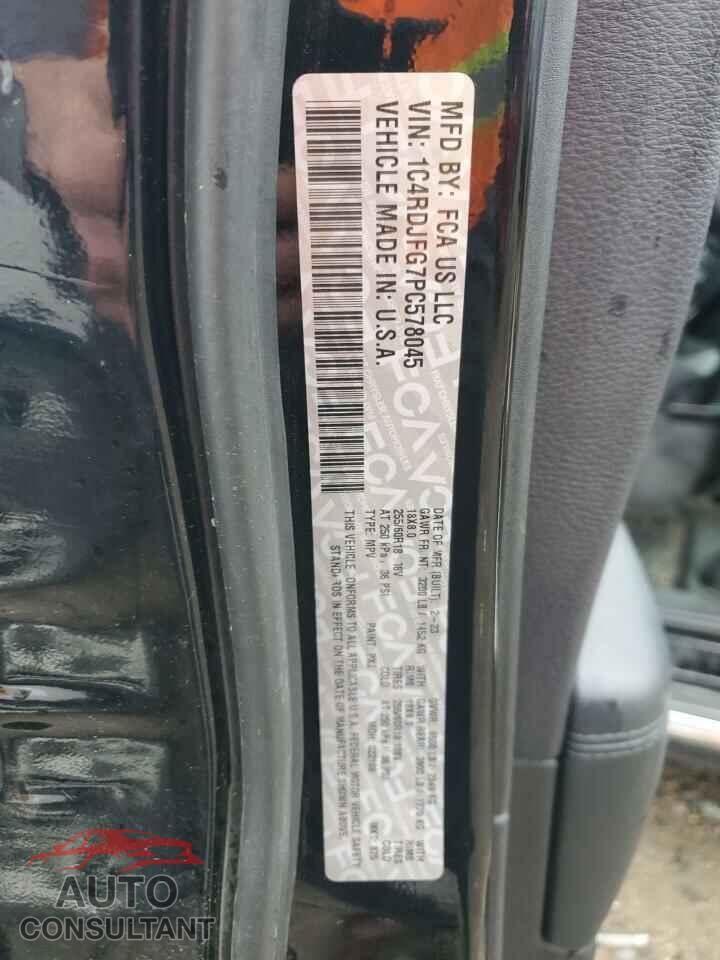 DODGE DURANGO 2023 - 1C4RDJFG7PC578045