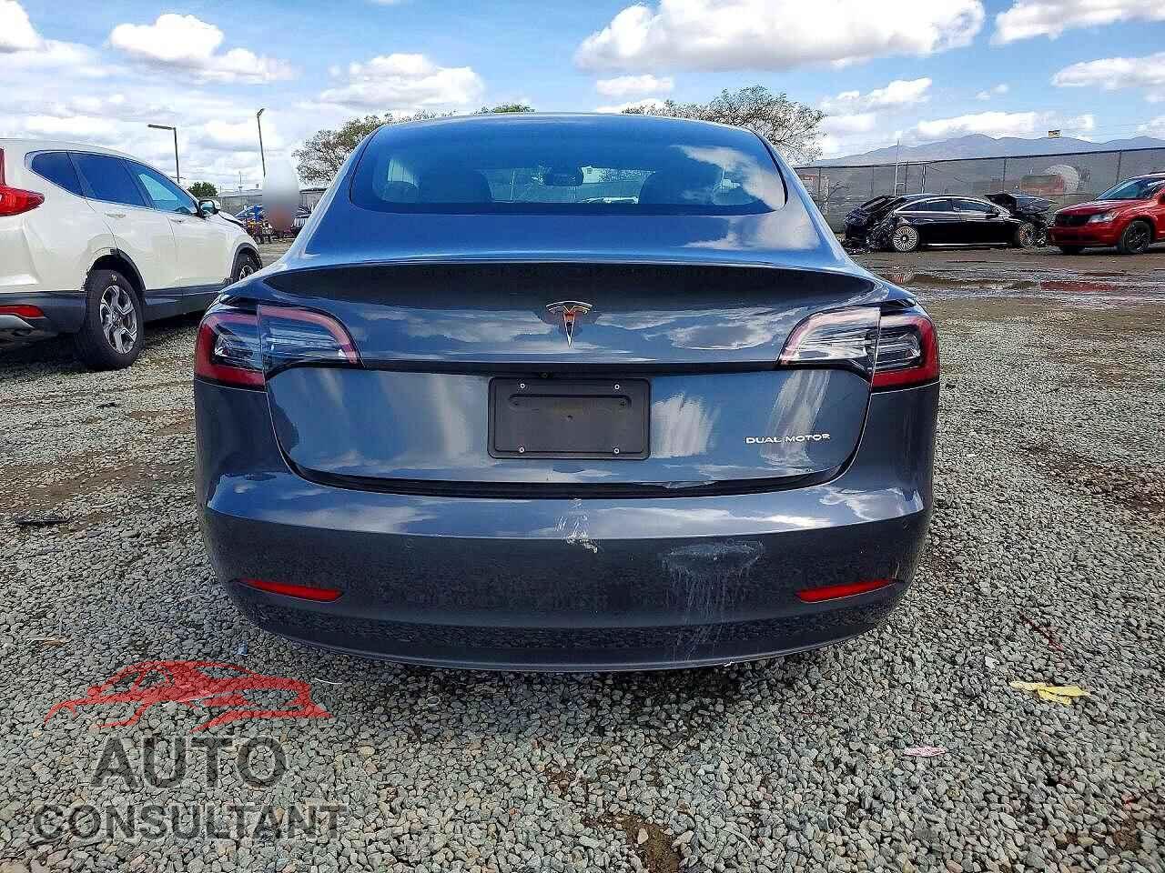 TESLA MODEL 3 2020 - 5YJ3E1EB4LF802961