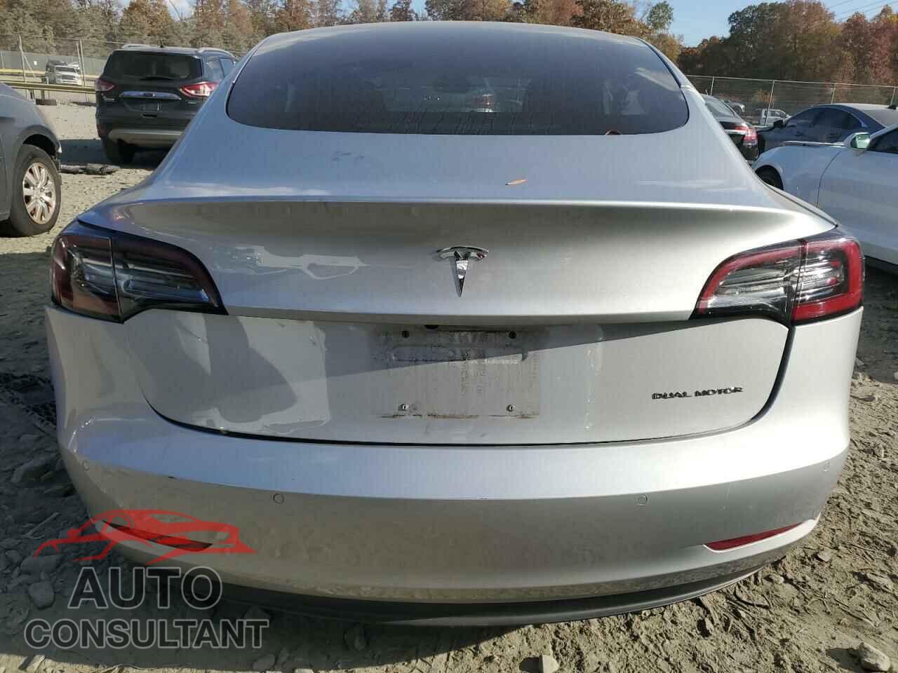 TESLA MODEL 3 2018 - 5YJ3E1EB6JF116899