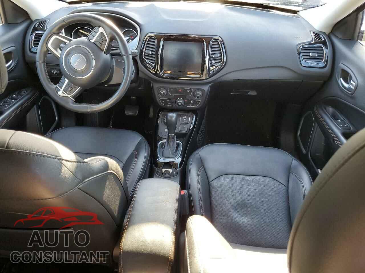 JEEP COMPASS 2020 - 3C4NJDCB0LT204019