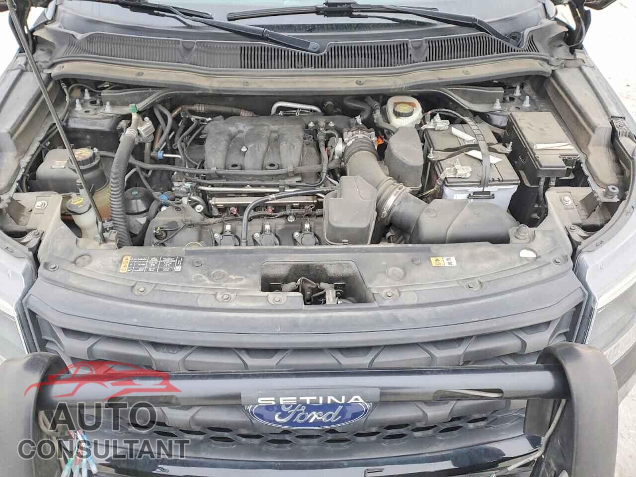 FORD EXPLORER 2018 - 1FM5K8AR2JGB92263