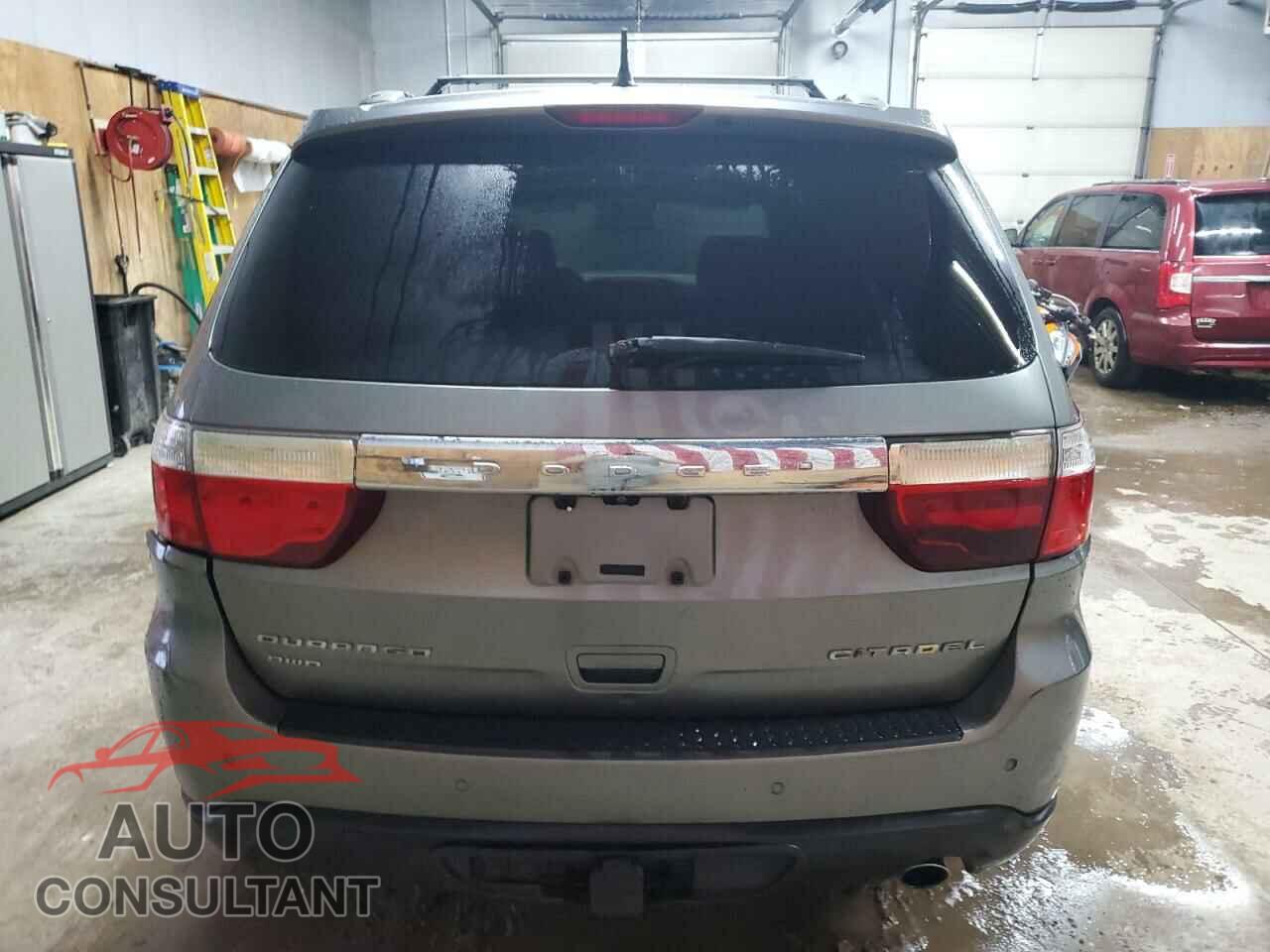 DODGE DURANGO 2013 - 1C4RDJEG3DC589718