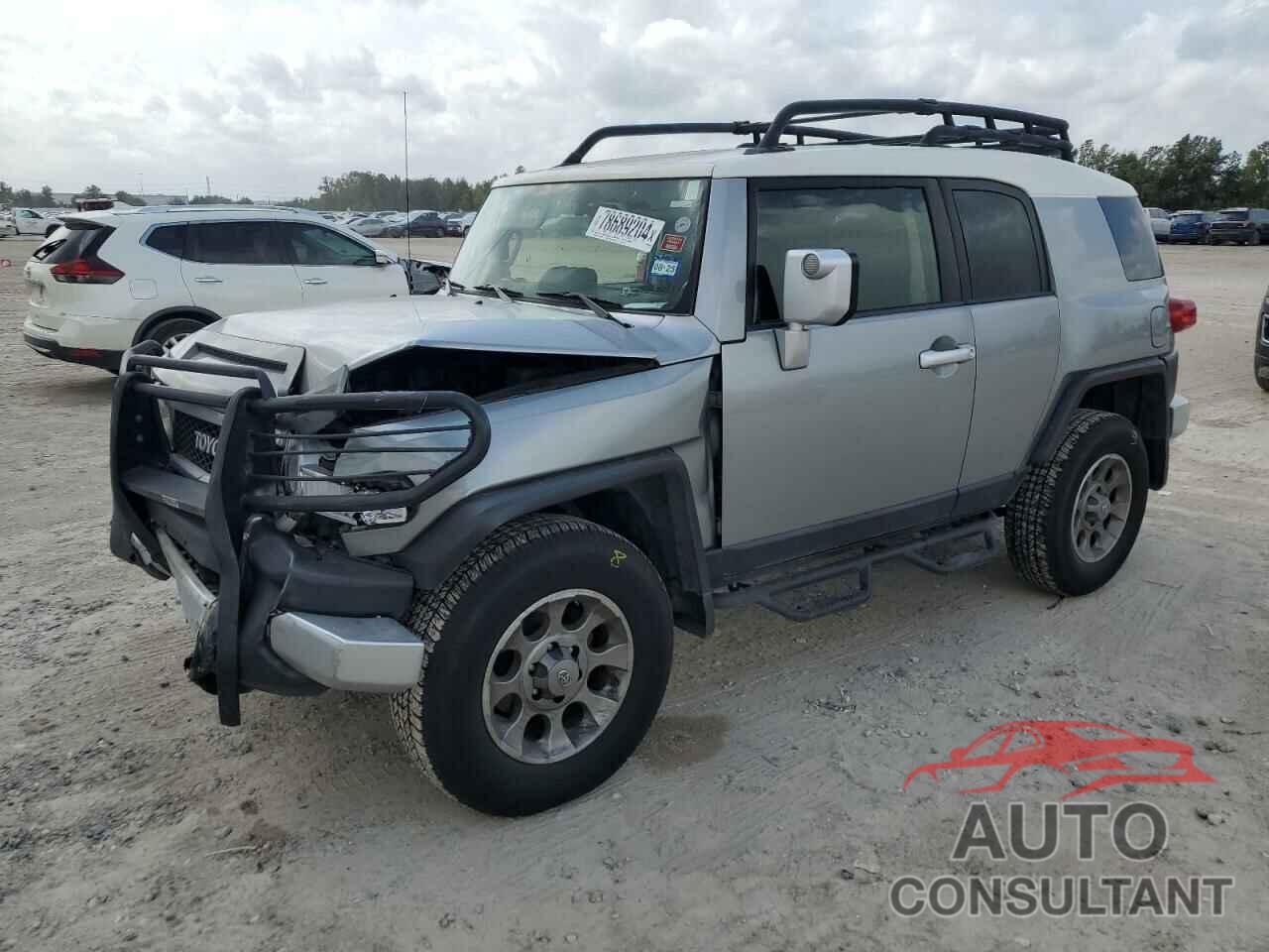 TOYOTA FJ CRUISER 2012 - JTEBU4BF4CK147142