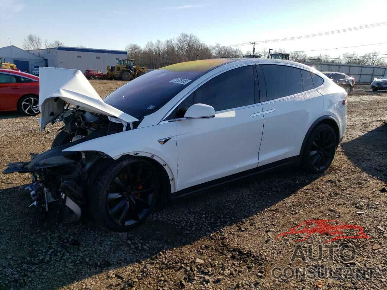 TESLA MODEL X 2018 - 5YJXCBE46JF094823