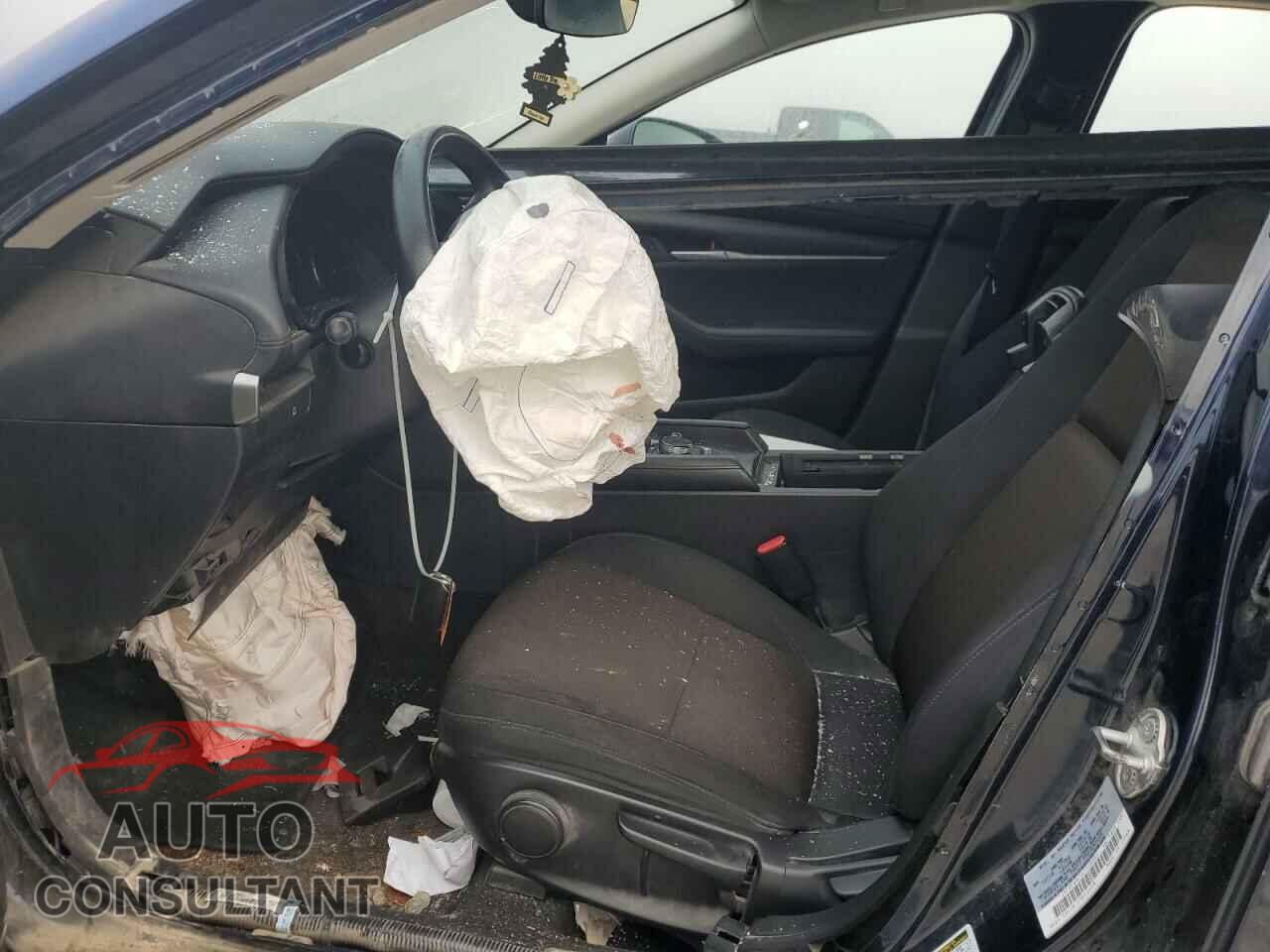 MAZDA 3 2019 - JM1BPABLXK1108883