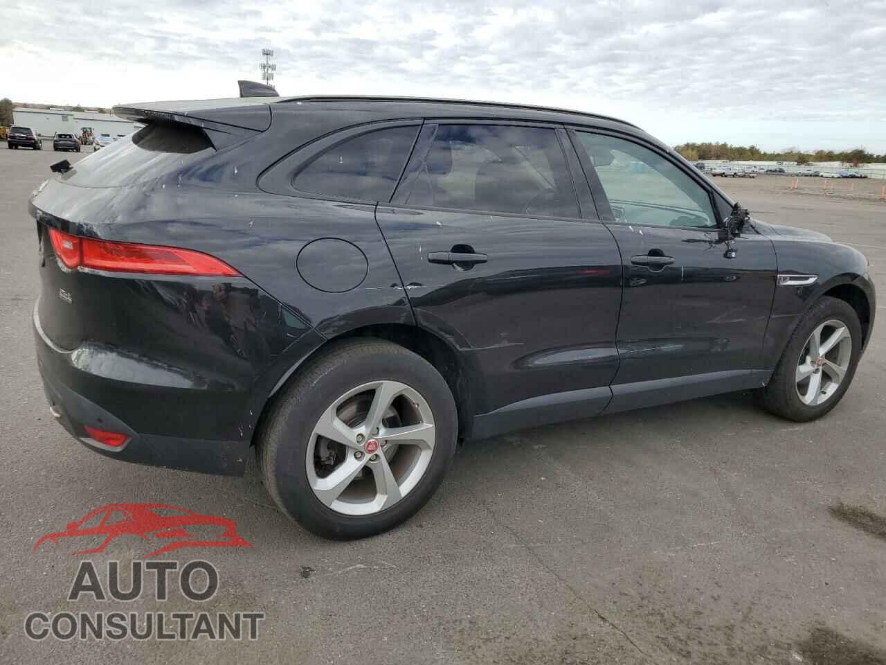 JAGUAR F-PACE 2018 - SADCJ2FX6JA295843