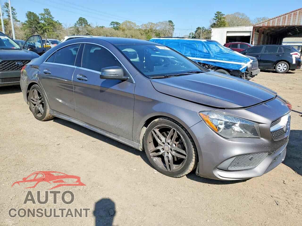 MERCEDES-BENZ CLA-CLASS 2017 - WDDSJ4EB2HN456352