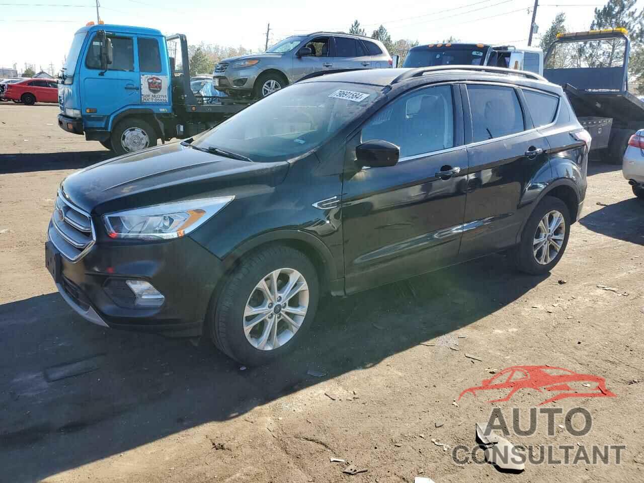 FORD ESCAPE 2017 - 1FMCU9GD9HUC71167