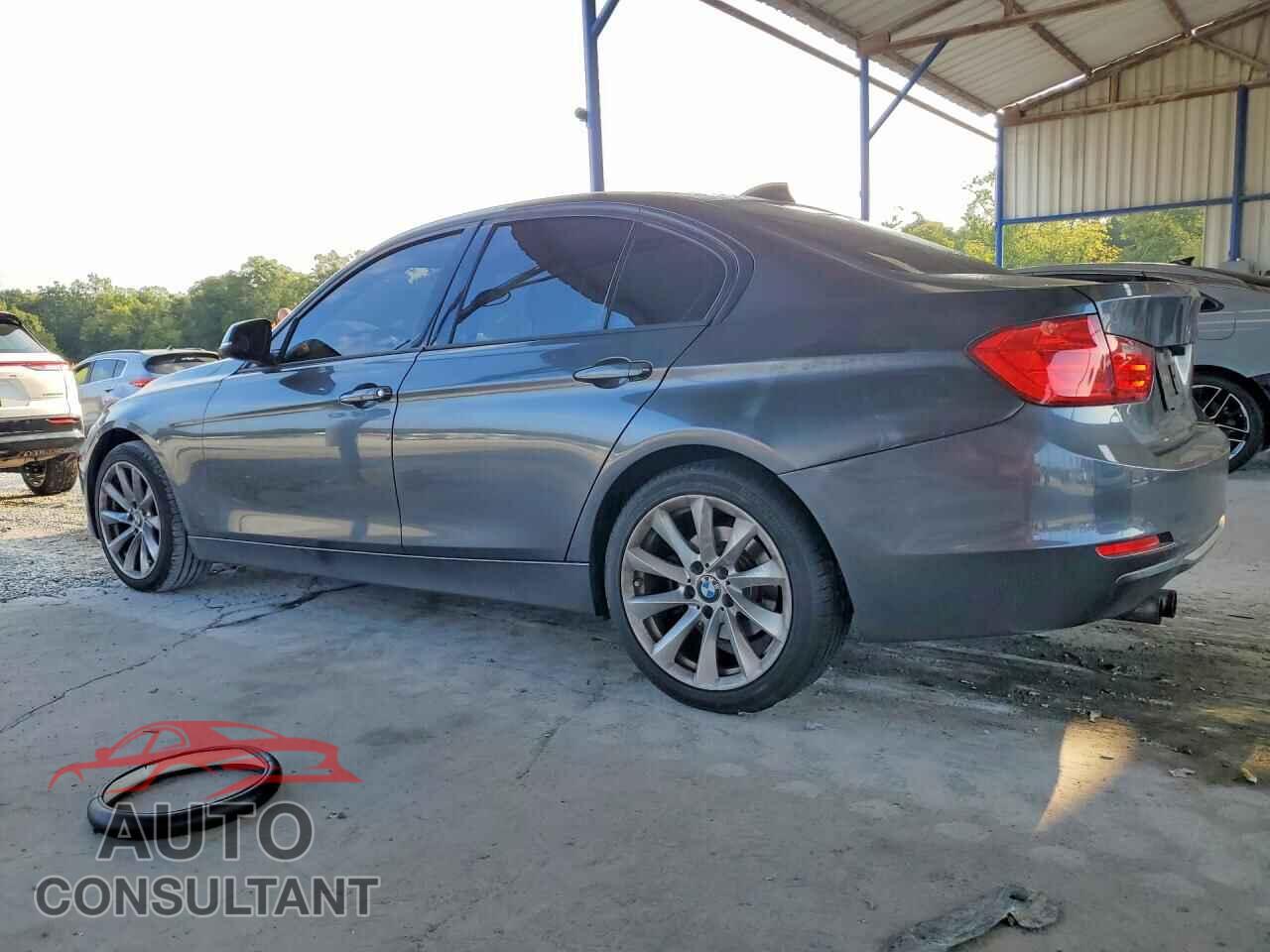 BMW 3 SERIES 2012 - WBA3A5C51CF341663