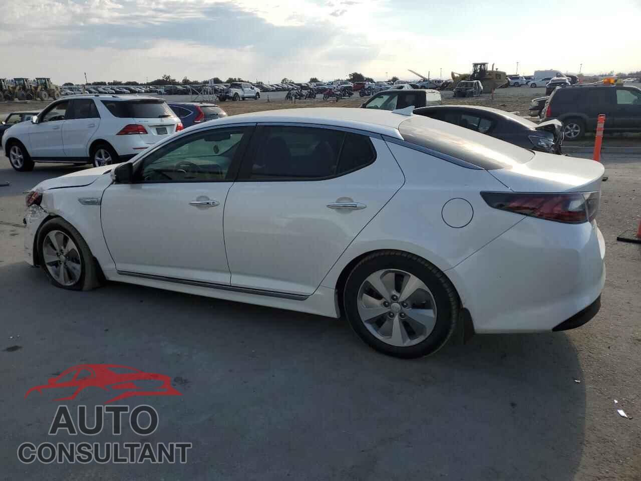 KIA OPTIMA 2016 - KNAGN4AD0G5099082