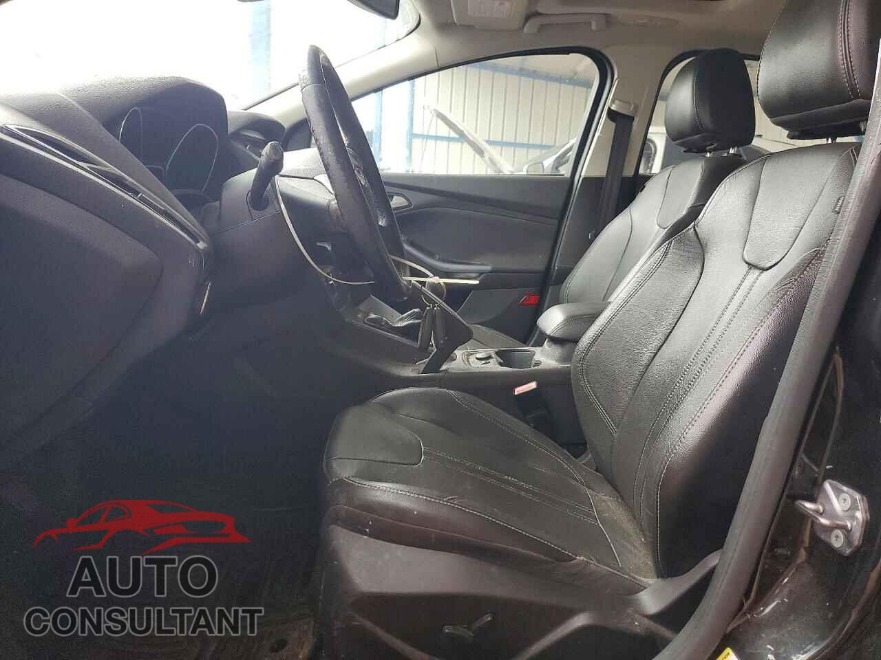 FORD FOCUS 2012 - 1FAHP3N29CL415580