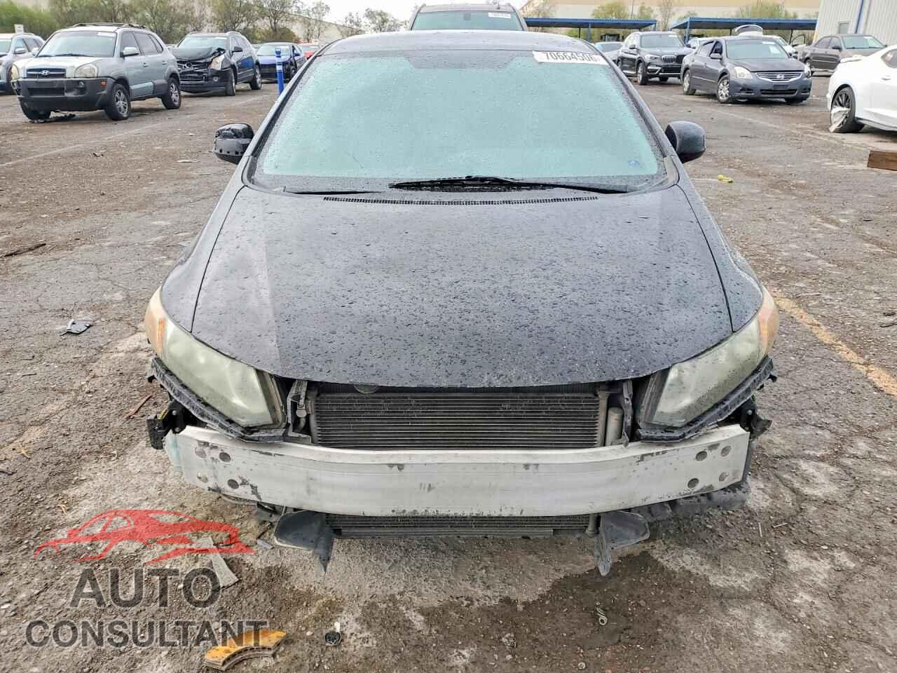 HONDA CIVIC 2012 - 2HGFB2F53CH611984