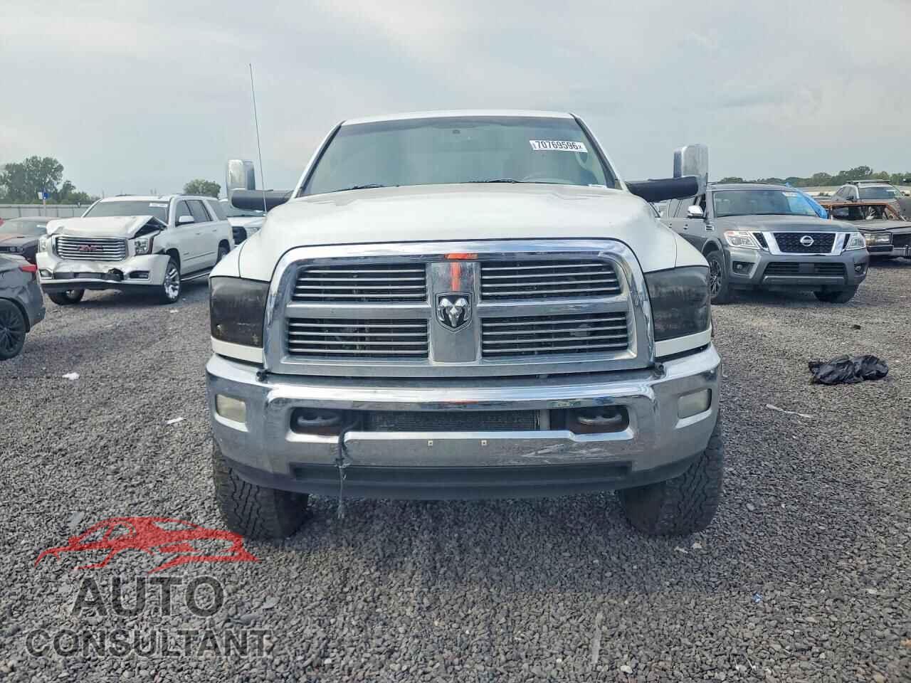 DODGE RAM 2500 2011 - 3D7UT2CL0BG524070