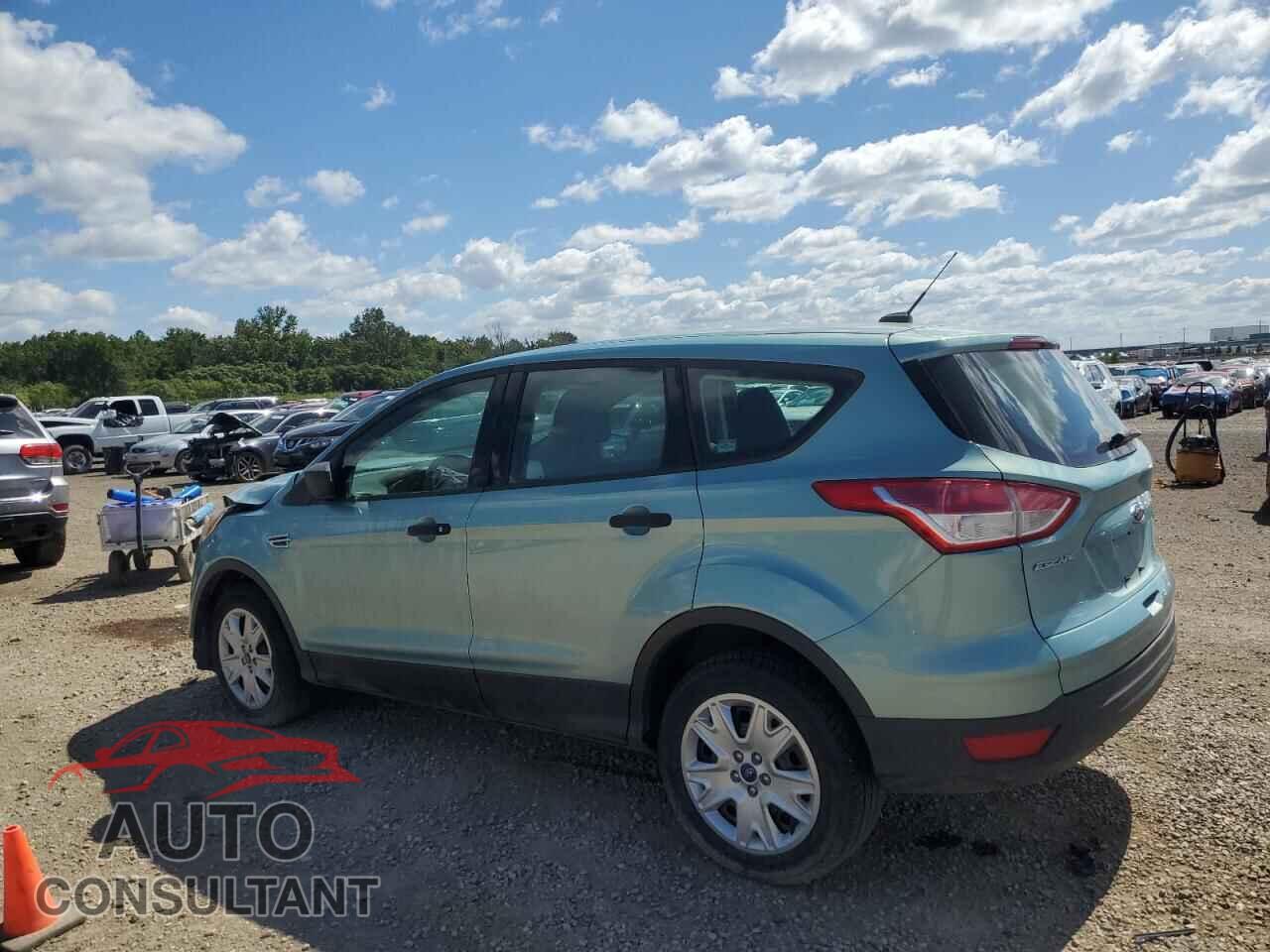 FORD ESCAPE 2013 - 1FMCU0F75DUB23177