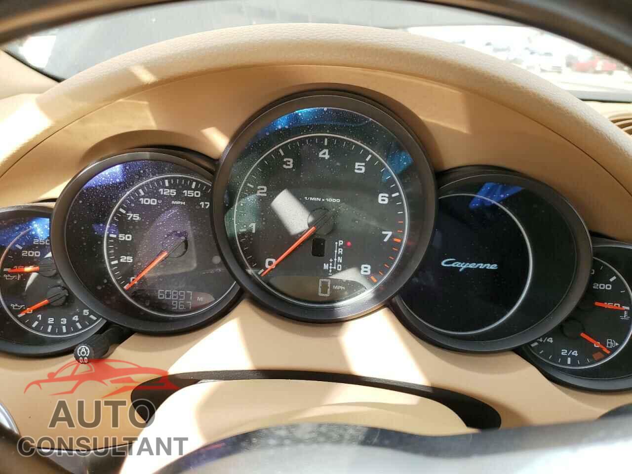 PORSCHE CAYENNE 2016 - WP1AA2A2XGKA10500