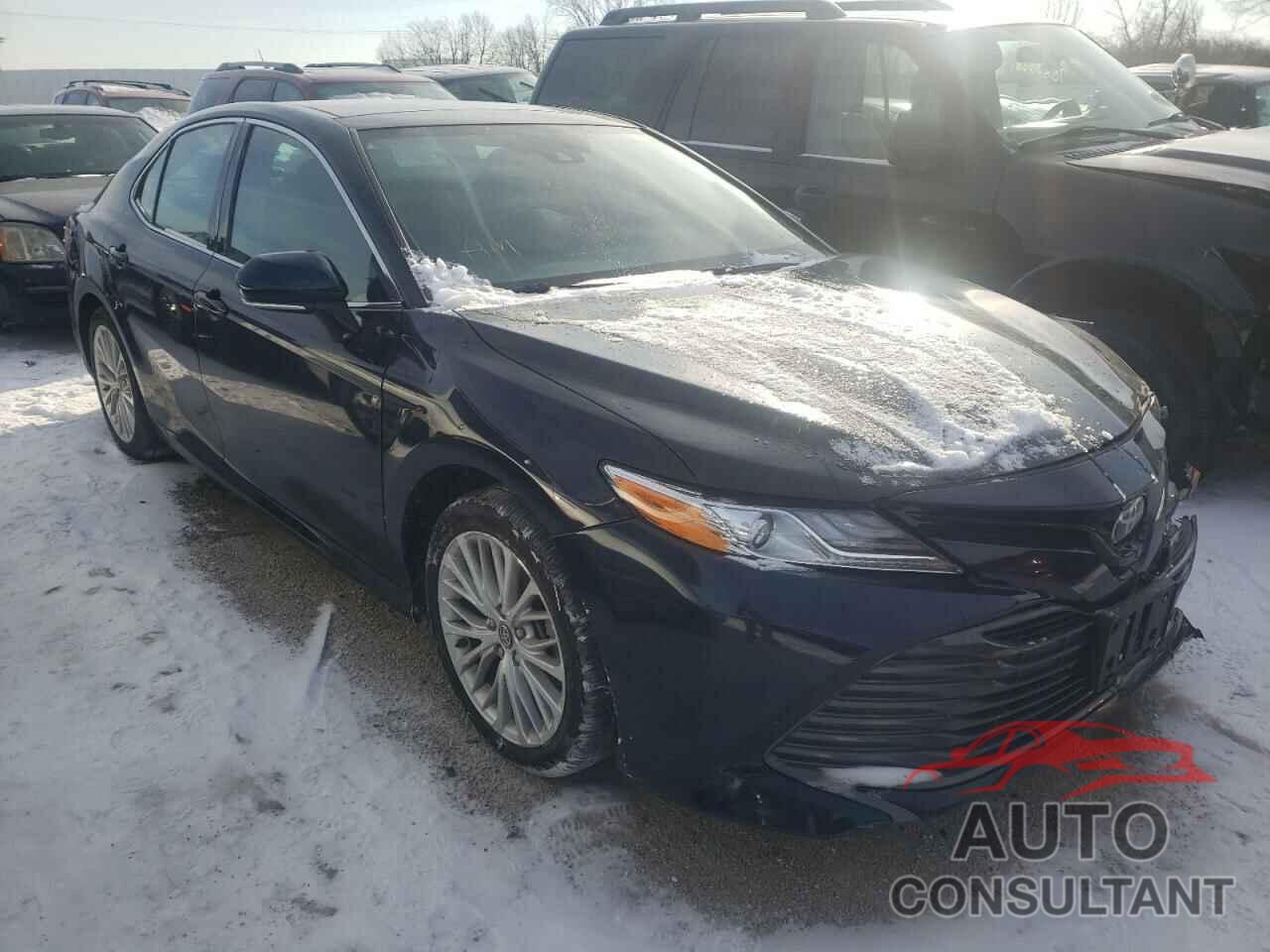 TOYOTA CAMRY 2019 - 4T1B11HK3KU815351