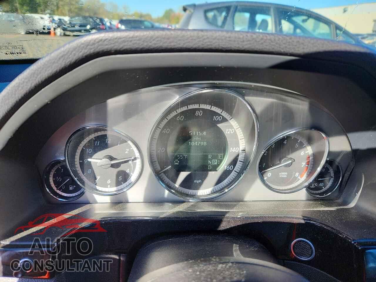 MERCEDES-BENZ E-CLASS 2011 - WDDHF8HB4BA308412