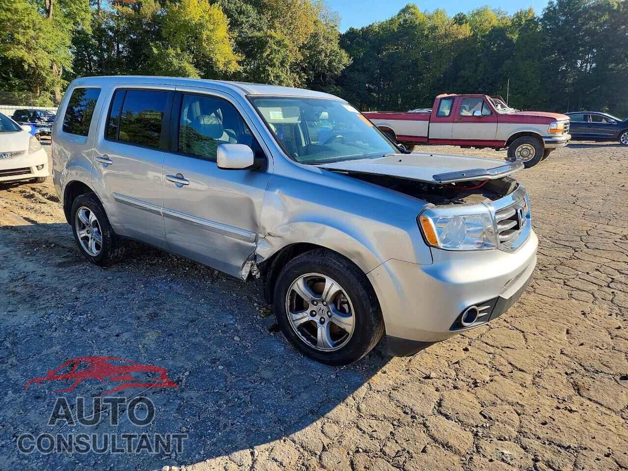 HONDA PILOT 2014 - 5FNYF3H51EB008717