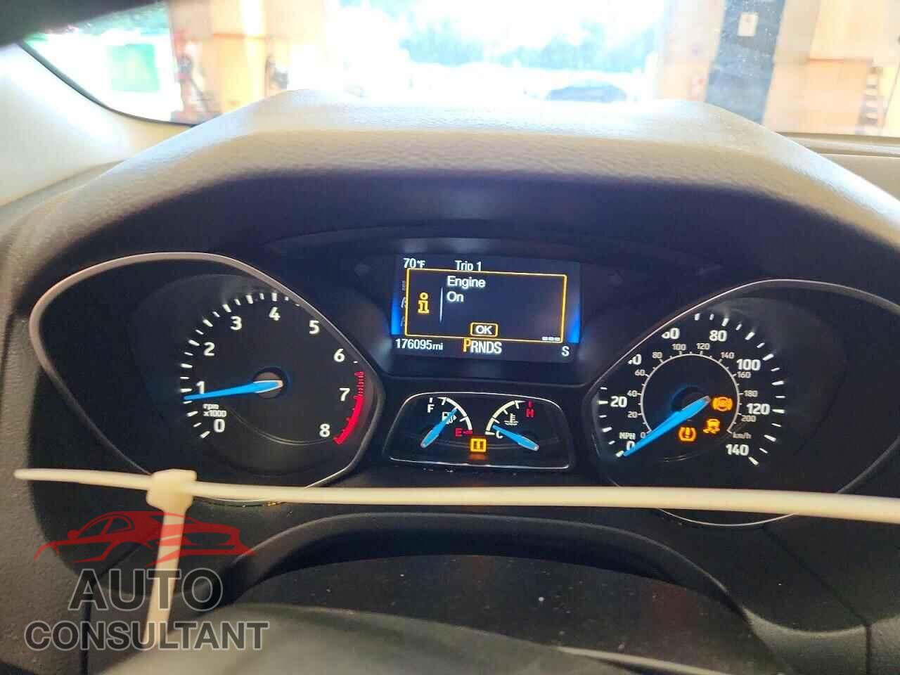 FORD FOCUS 2016 - 1FADP3K23GL316116