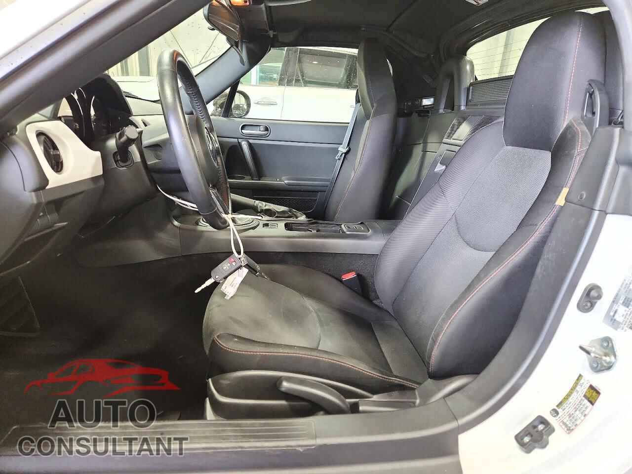 MAZDA MIATA MX-5 2014 - JM1NC2MF7E0236014