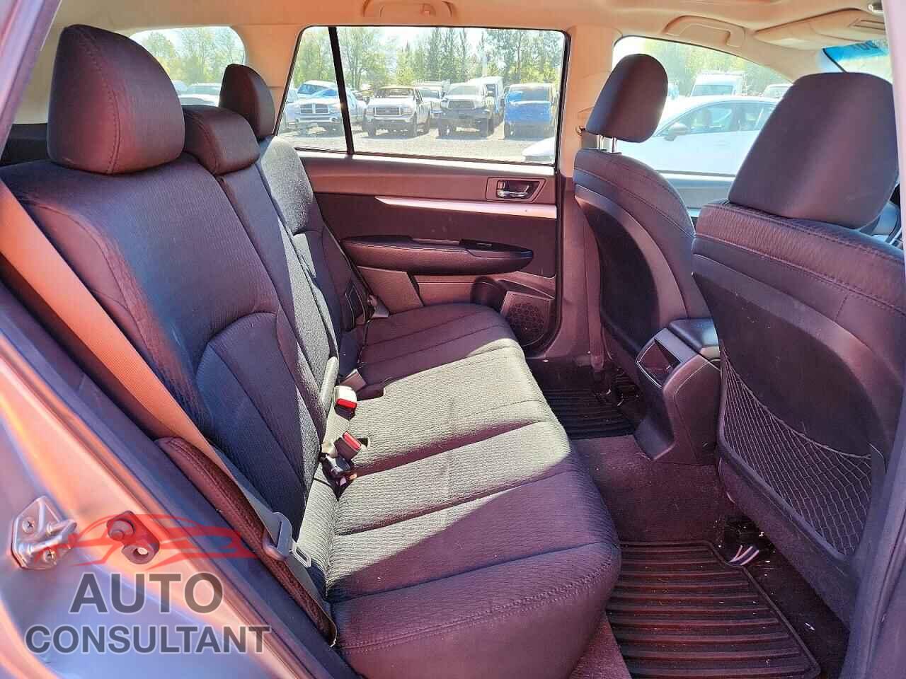 SUBARU OUTBACK 2010 - 4S4BRBGC8A3333066