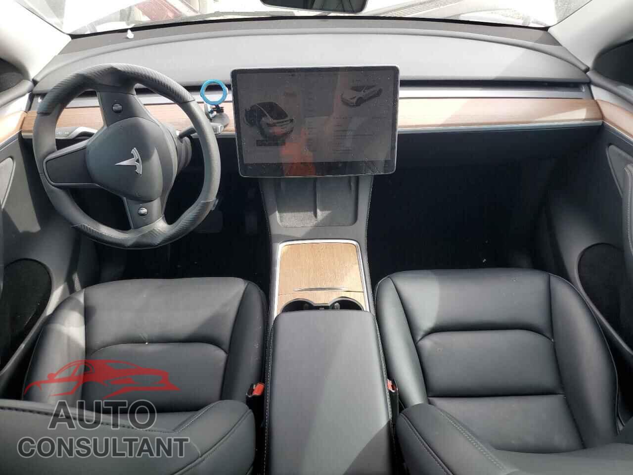 TESLA MODEL Y 2024 - 7SAYGDED2RF122734