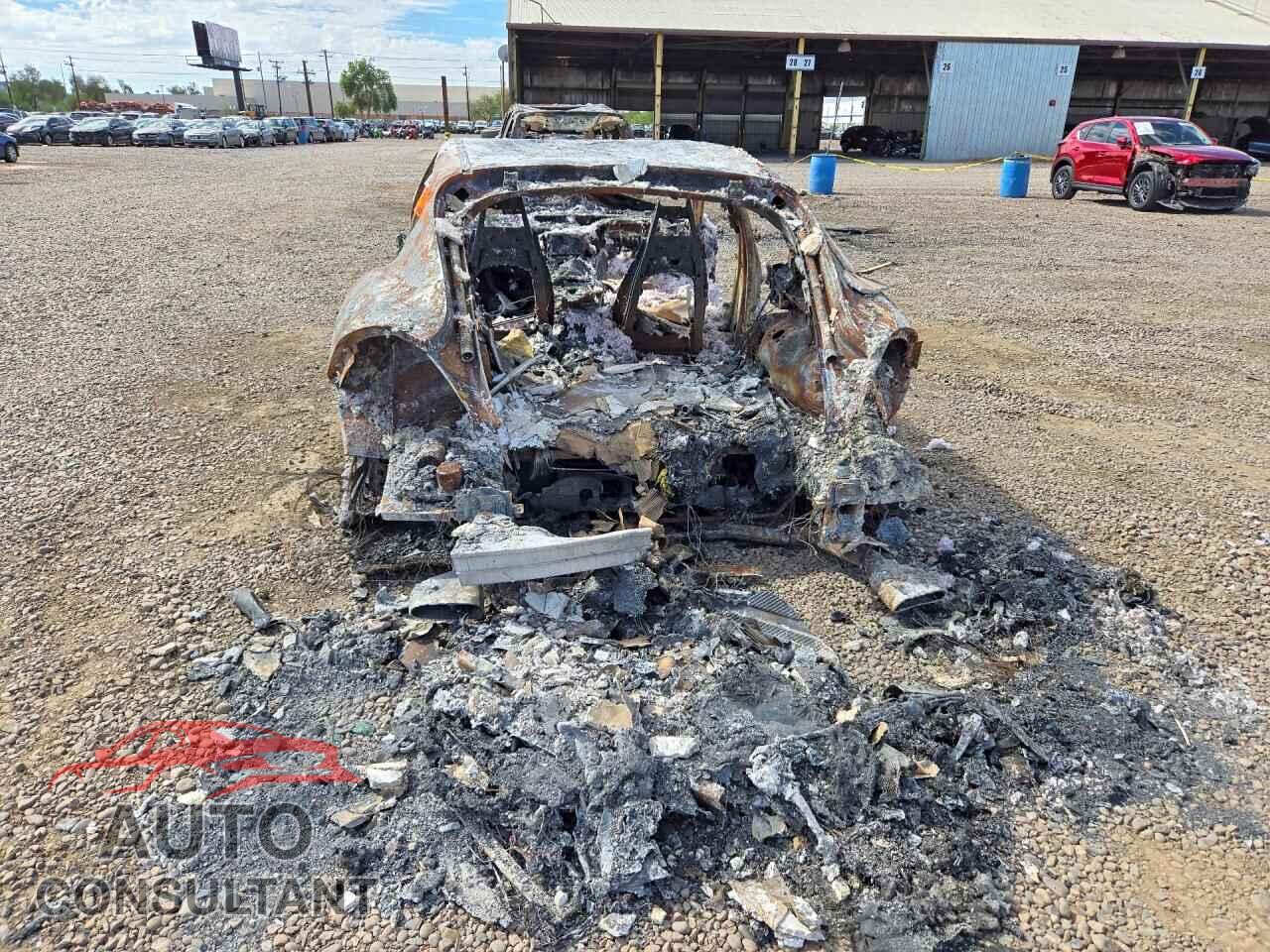 PORSCHE PANAMERA 2013 - WP0AA2A76DL013672