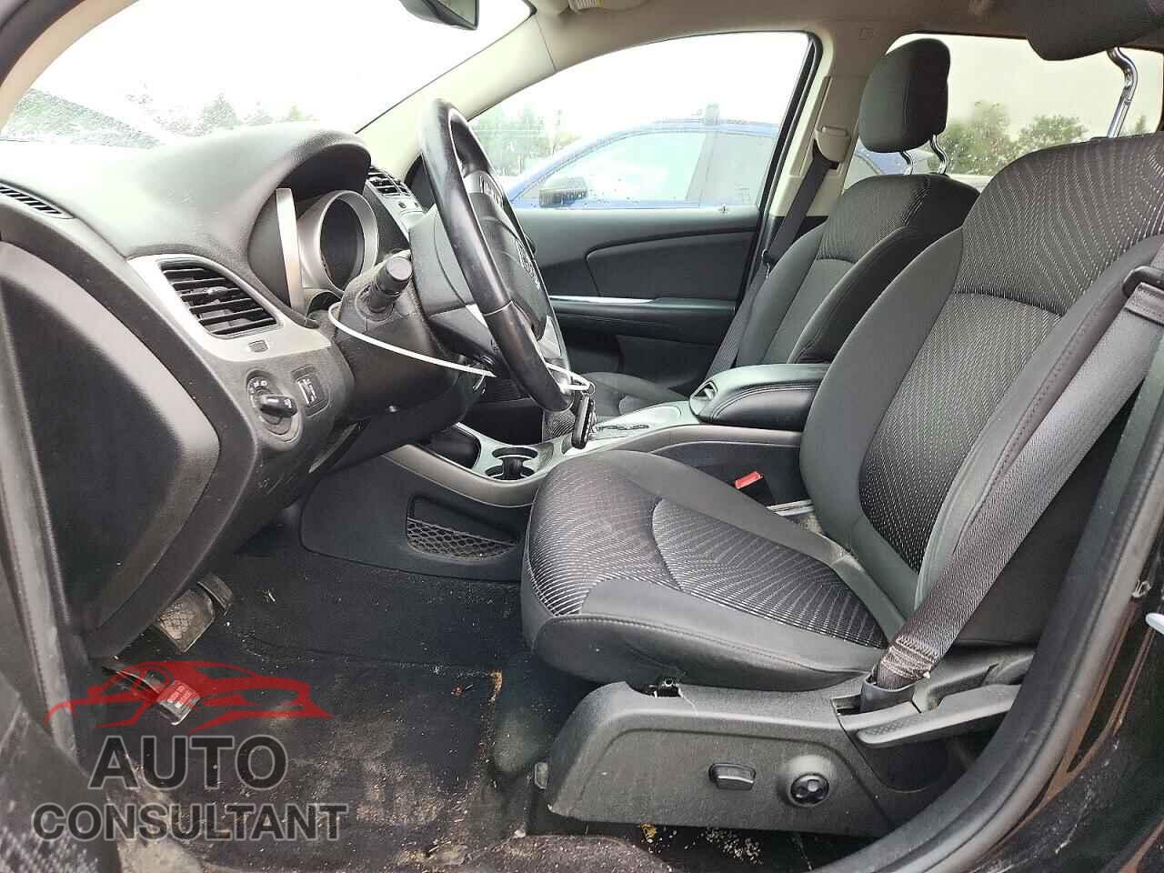 DODGE JOURNEY 2017 - 3C4PDCBB1HT570042
