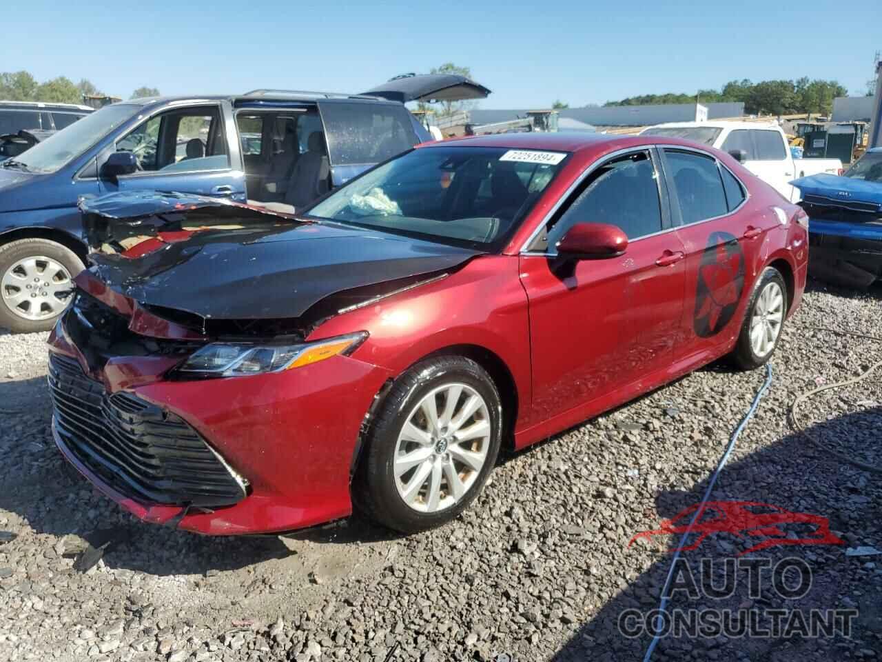 TOYOTA CAMRY 2018 - 4T1B11HK9JU634267