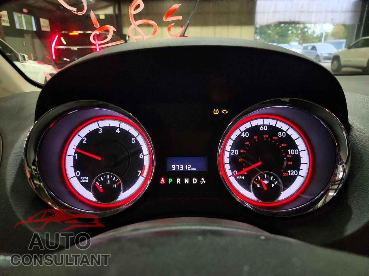 DODGE CARAVAN 2013 - 2C4RDGBG8DR517072