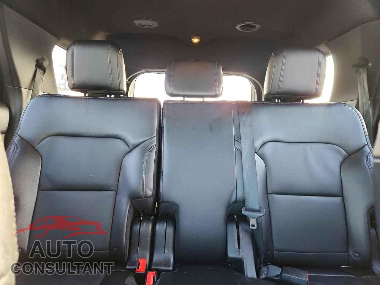 FORD EXPLORER 2017 - 1FM5K8D83HGA40182
