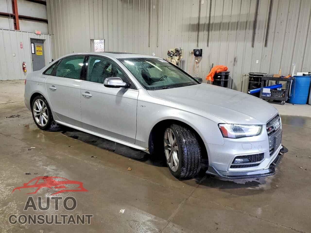 AUDI S4/RS4 2013 - WAUBGAFL2DA170336