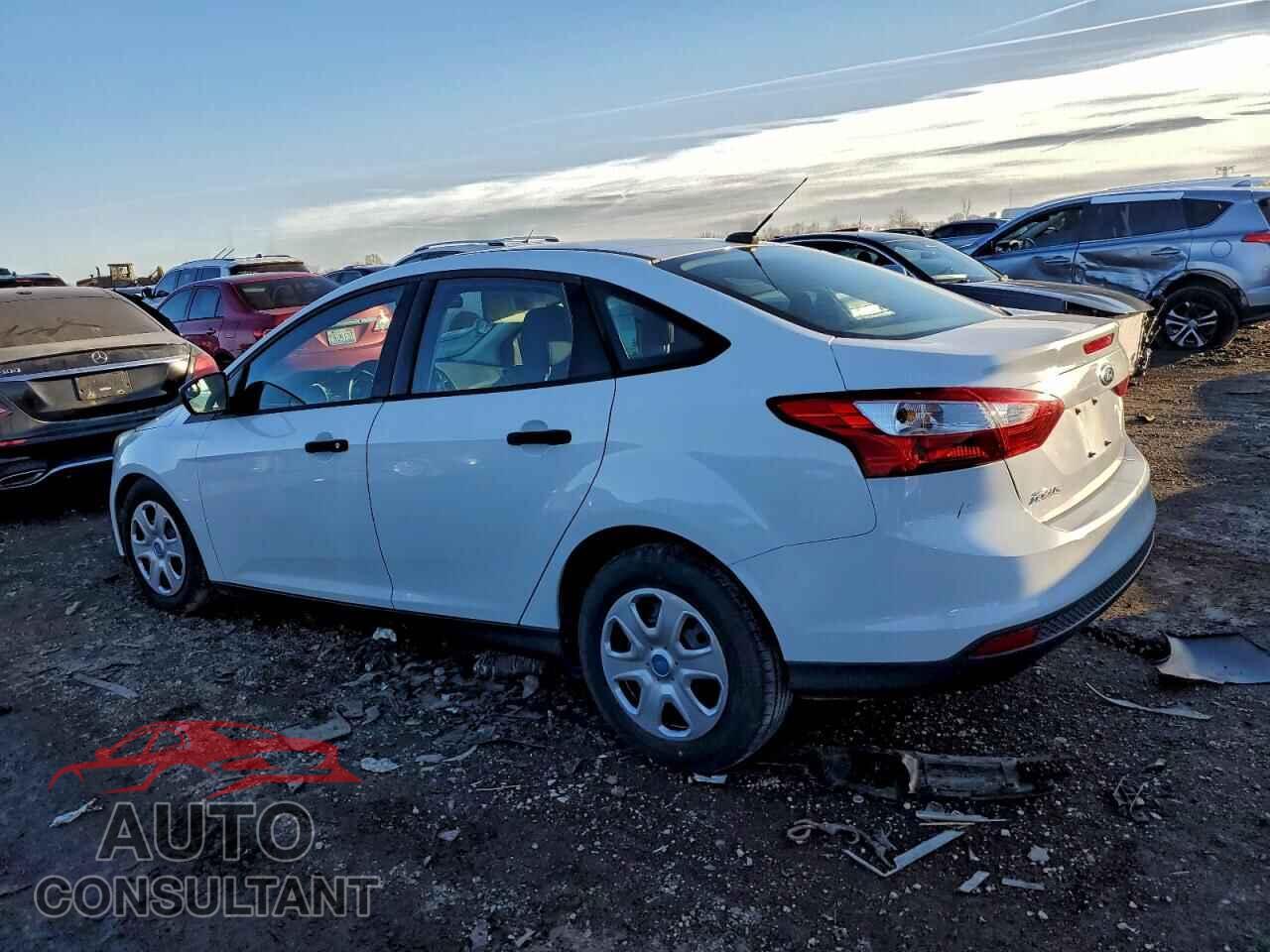 FORD FOCUS 2012 - 1FAHP3E21CL156423