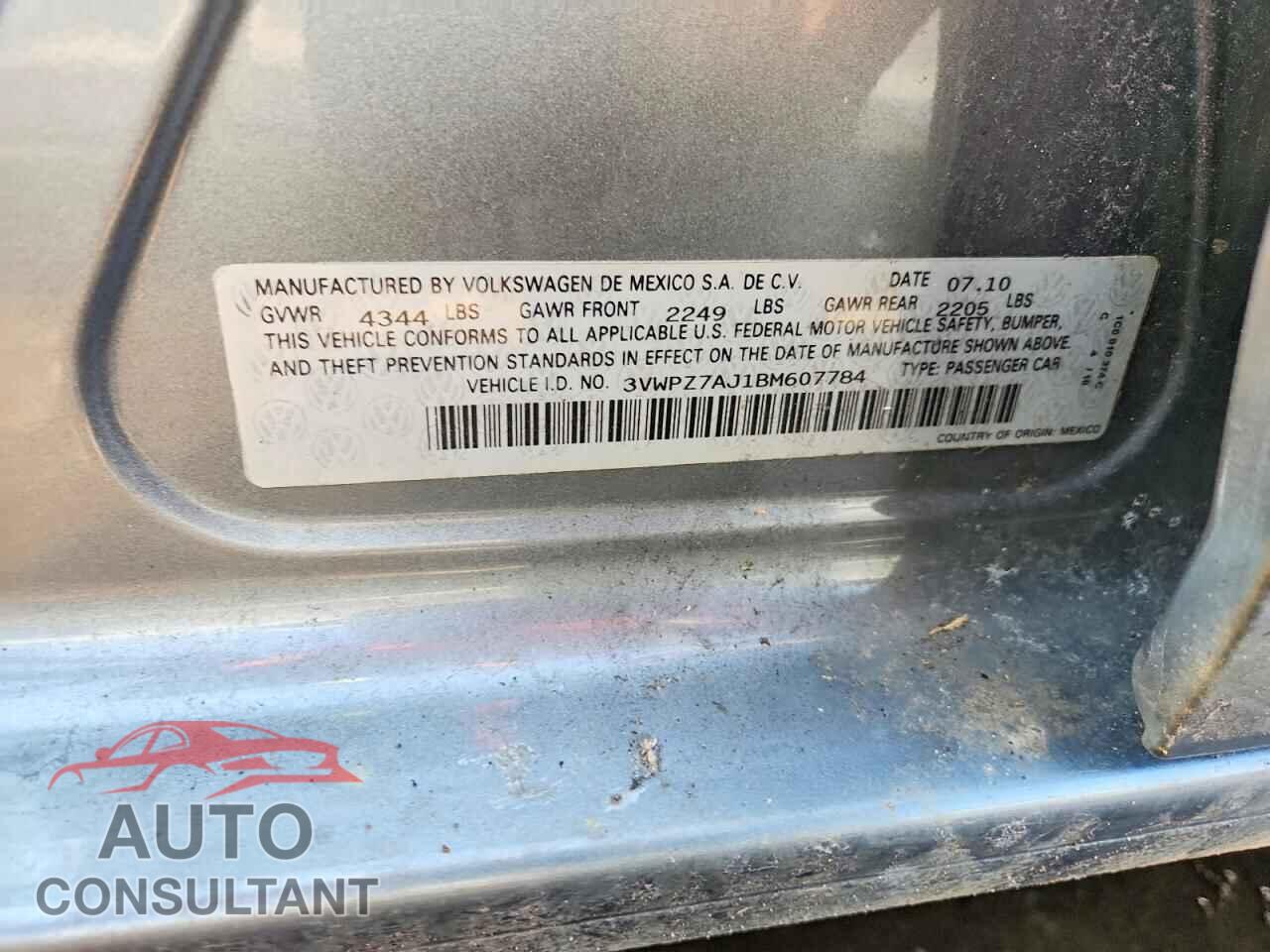 VOLKSWAGEN JETTA 2011 - 3VWPZ7AJ1BM607784