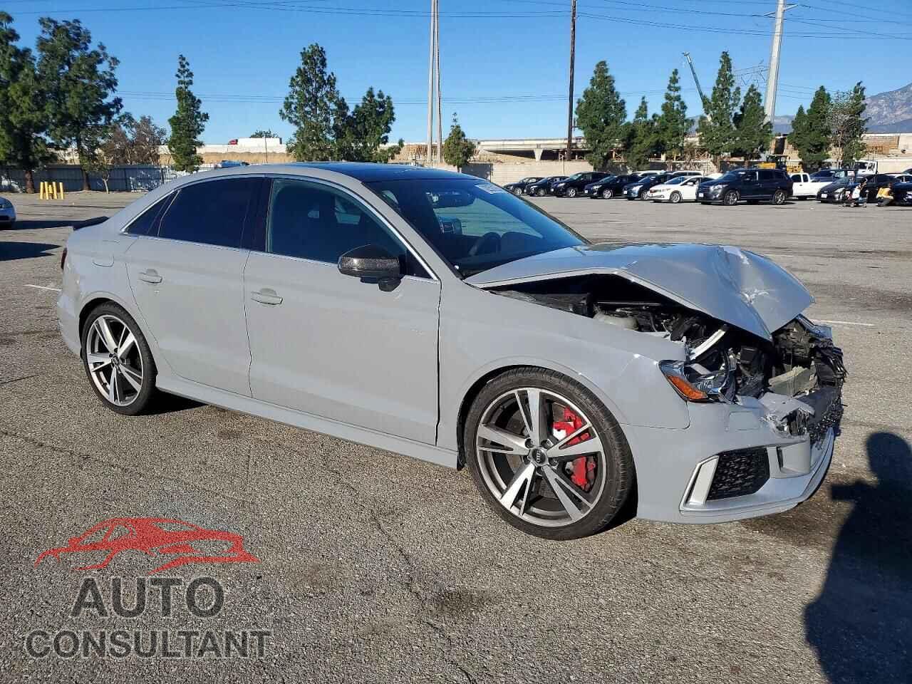 AUDI RS3 2019 - WUABWHFF6KA903299