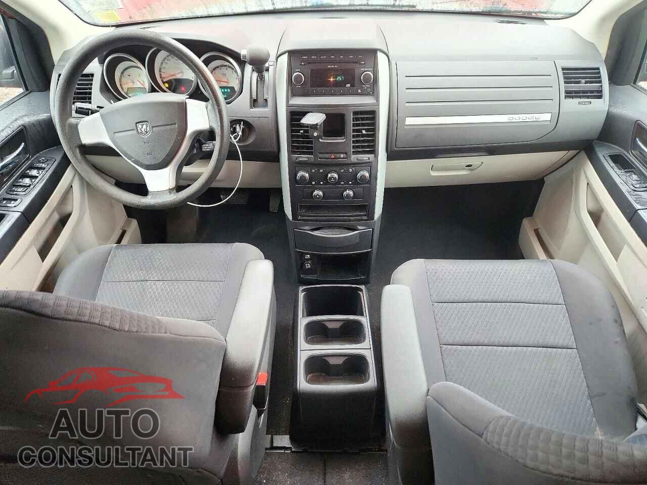 DODGE CARAVAN 2010 - 2D4RN4DE3AR231636